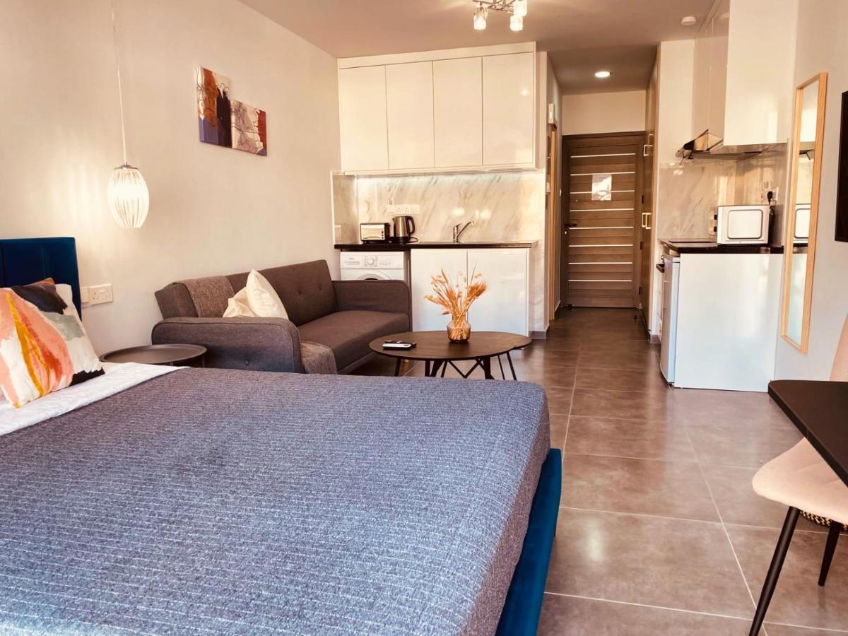 Phaedrus Living: Seaside Luxury Flat Athina 118 Apartment Paphos ภายนอก รูปภาพ