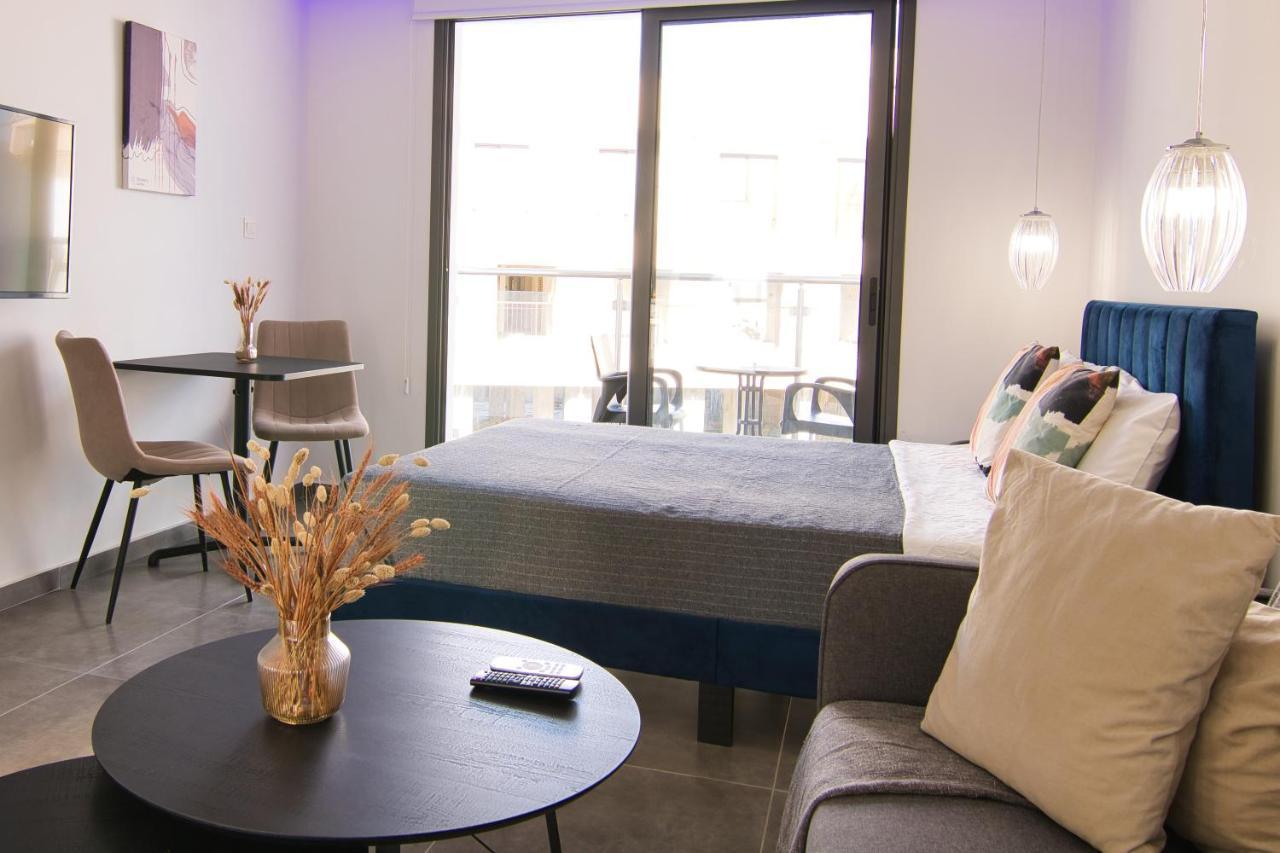 Phaedrus Living: Seaside Luxury Flat Athina 118 Apartment Paphos ภายนอก รูปภาพ
